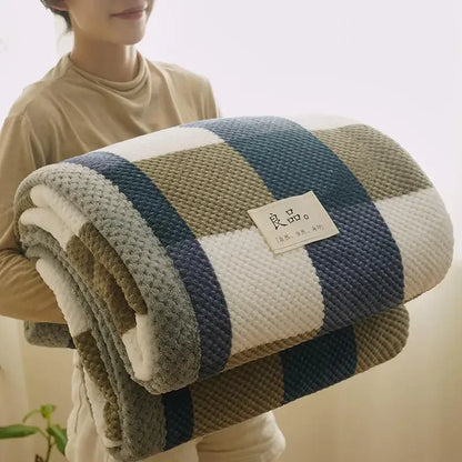 Soft Chenille Knit Throw Blanket - Machine-Washable Crochet Blanket for Couch & Bed