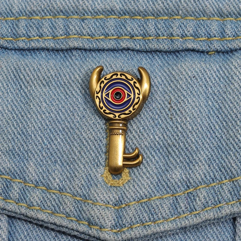 Retro Cartoon Dungeon Key Badge – Adventure Game Brooch Pin for Men & Women Party Accessories