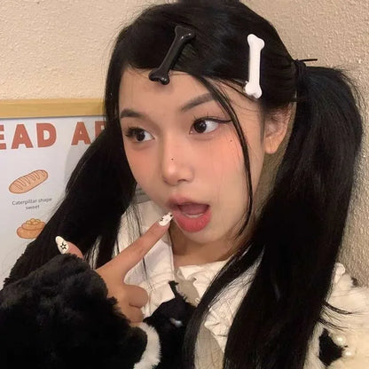 White Bone Hair Clip - Cute Cartoon Bobby Pin for Girls, Fashion Dog Bones Decoration, Small Hairpins Barrettes Y2K Accessories