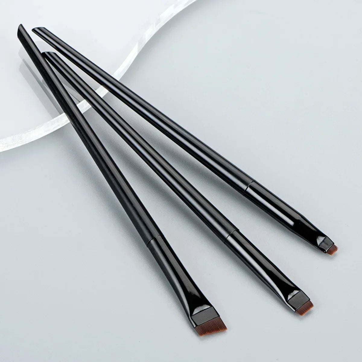 3 Pcs Eyeliner Brush Set – Oblique Head, Ultra-Thin Eyebrow & Eyeshadow Brushes for Precise Makeup Application