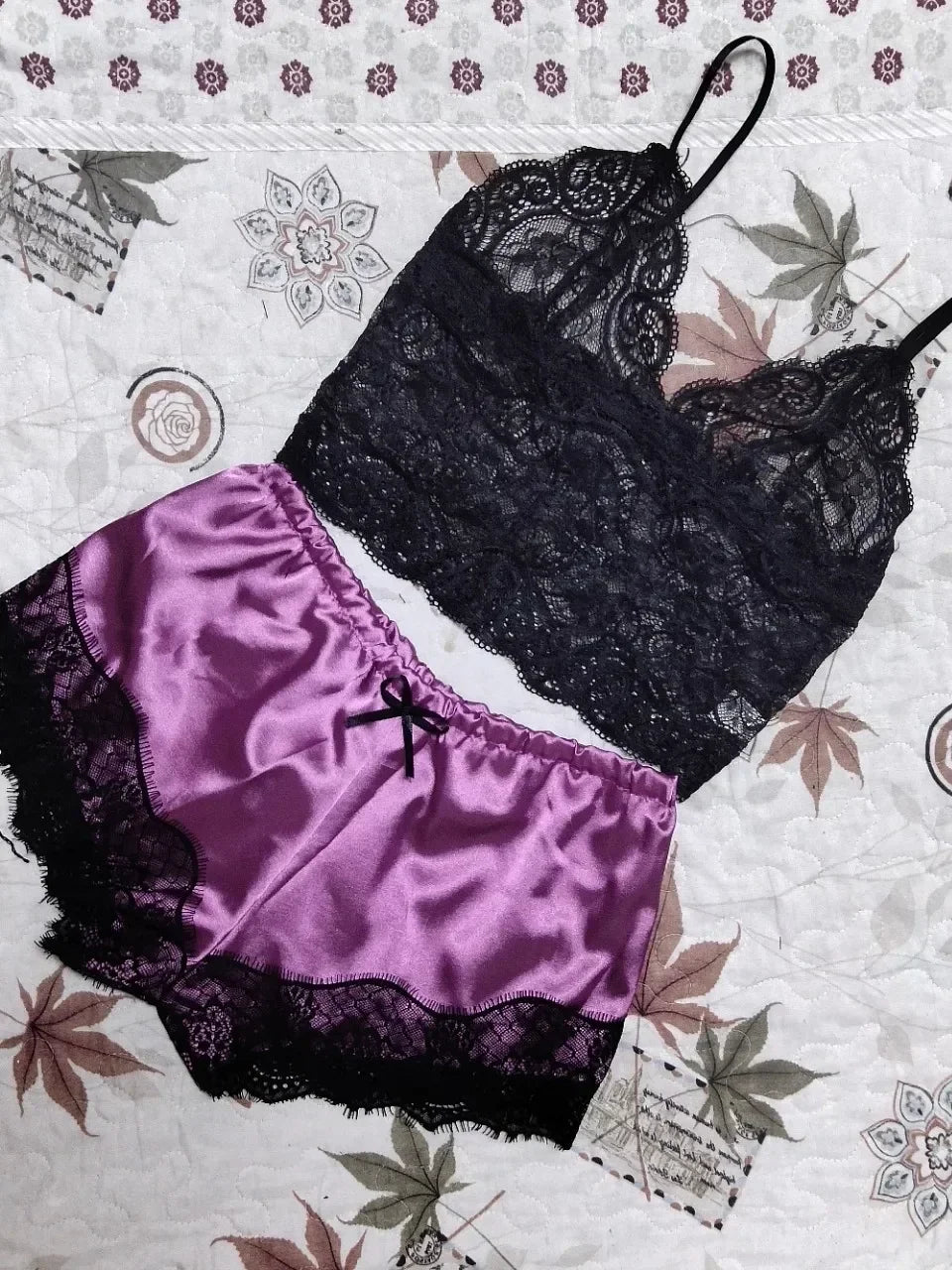 Women's Lace Babydoll Sleepwear Set - V-Neck Sleeveless Lingerie Top & Shorts