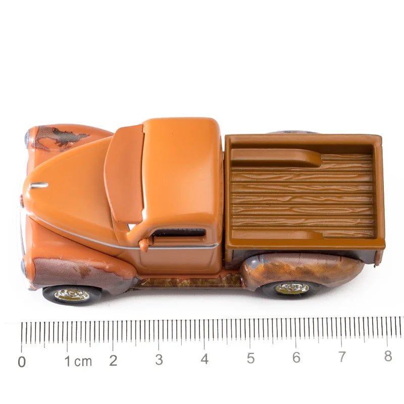 Disney Pixar Cars 3 Lightning McQueen & Mater Diecast Cars 1:55 Scale Alloy Model Toy Set – Collectible Kids Gift Vehicles