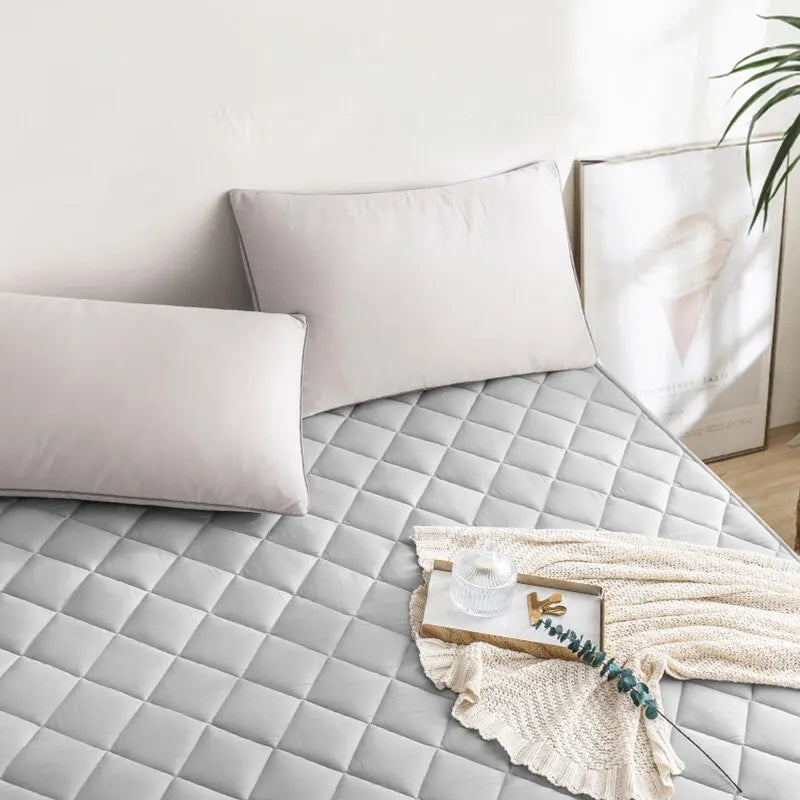 Ultrasonic Washable Mattress Protector — Elastic Band Bed Cover Pad for Full Protection