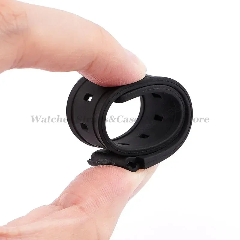 18mm Silicone Watch Strap for Casio F84 F91W - Replacement Band for F105 F108 FA158 F168 AE1200 AE1300 Watches