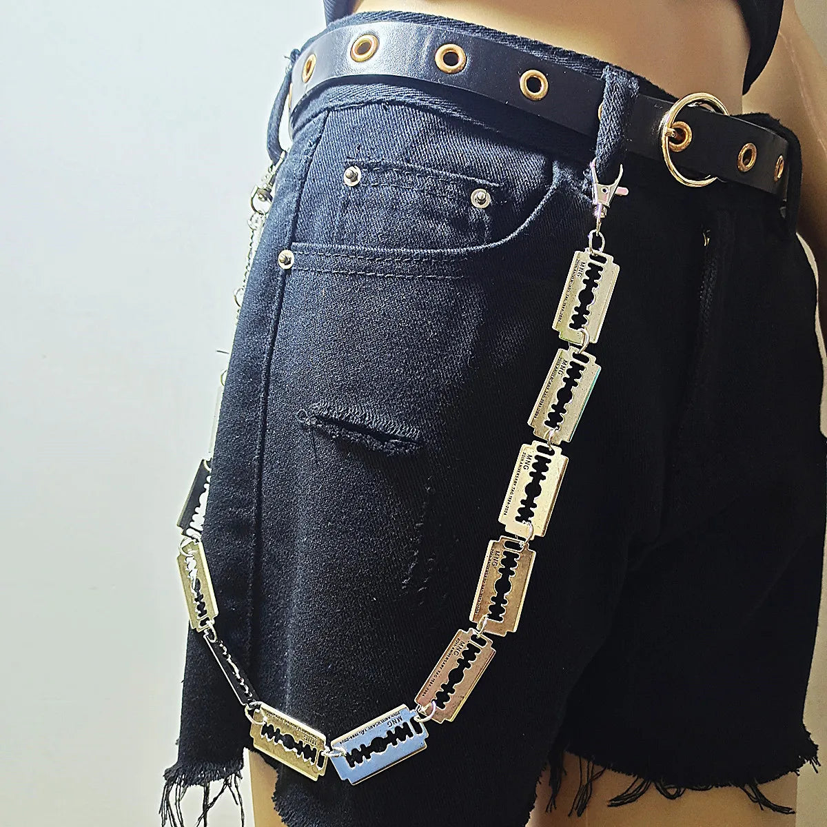 New Personalized Punk Metal Blade Belt Chain – Cool Street Trend Waist Chain for Men & Women