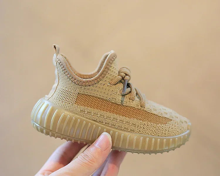 New Kids Fashion Sneakers – Breathable, Soft Bottom Casual Running Shoes for Boys & Girls