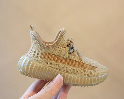 New Kids Fashion Sneakers – Breathable, Soft Bottom Casual Running Shoes for Boys & Girls