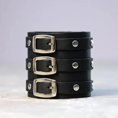 Vintage Leather Cuff Bracelet - Gothic Punk Adjustable Wristband with Concealed Buckle, Men's Metal Armband Jewelry