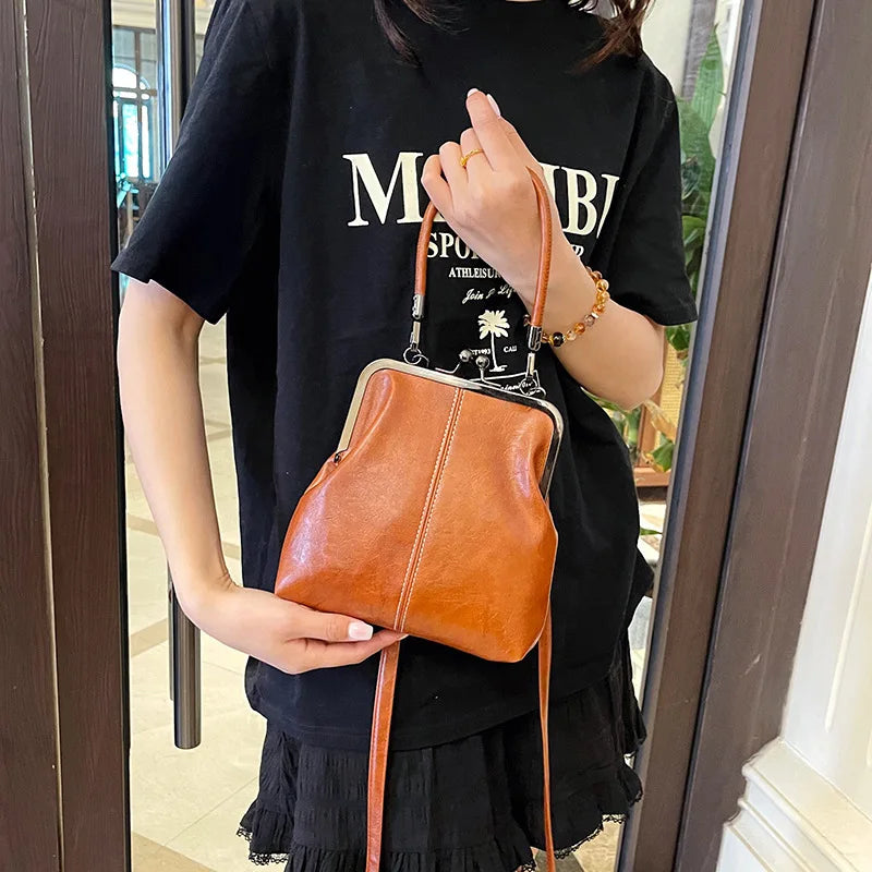 Vintage Brown Women’s Handbag – PU Leather Designer Shoulder & Crossbody Bag