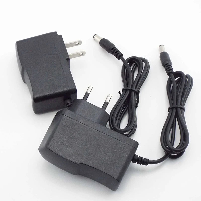 Universal AC to DC Power Supply Adapter 5V 1A–3A – Multi Plug Converter Charger 110V–240V with 5.5×2.1mm & Multiple DC Connector Sizes (4.0×1.7mm, 3.5×1.35mm, 2.5×0.7mm)