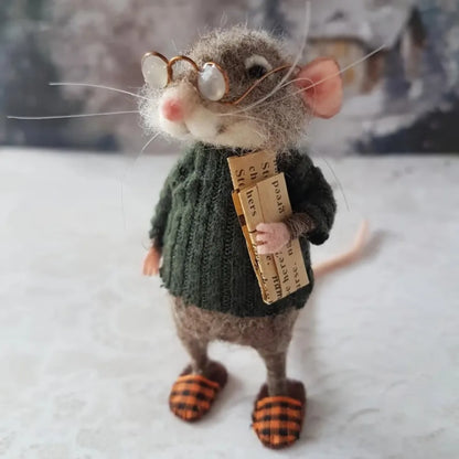 Cute Needle Felted Christmas Mouse – Handmade Holiday Ornaments & Craft Decorations