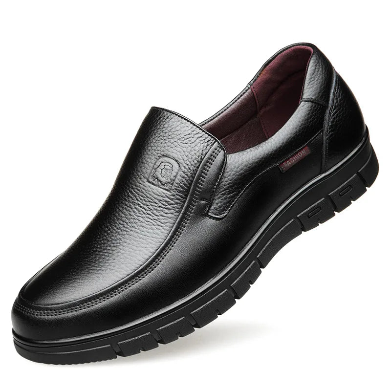 Genuine Leather Casual Shoes for Men – Flat Platform Walking Loafers, Breathable Handmade Outdoor Sneakers