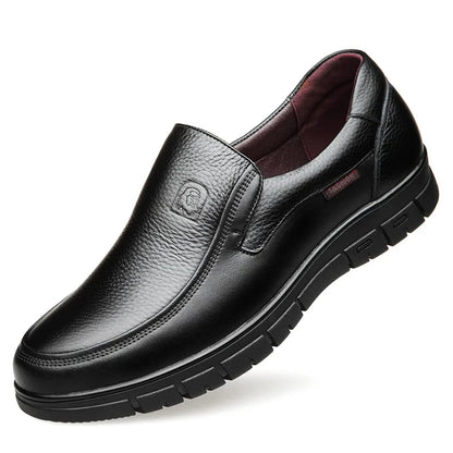 Genuine Leather Casual Shoes for Men – Flat Platform Walking Loafers, Breathable Handmade Outdoor Sneakers
