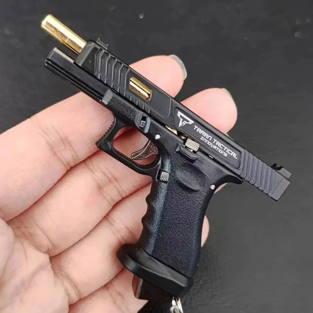 1:3 Mini G34 Pistol Model Keychain - Semi-Alloy Disassembly Toy Bag Pendant Collectible Craft