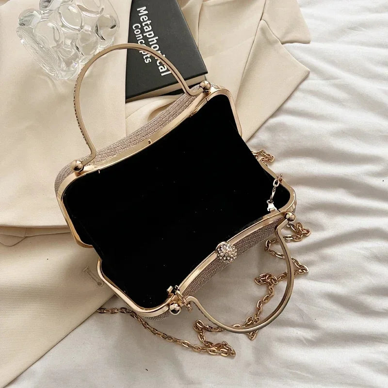Women’s Chain Evening Shoulder Bag – Vintage Crossbody Handbag Dinner Party Underarm Satchel