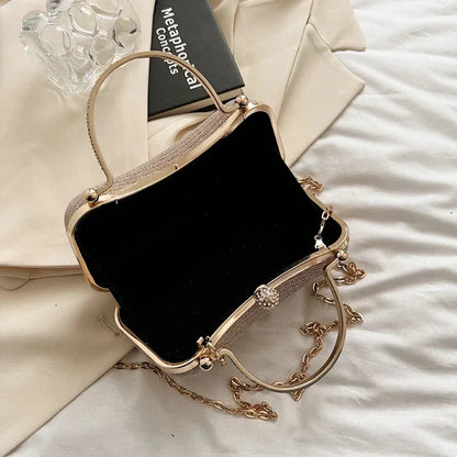 Women’s Chain Evening Shoulder Bag – Vintage Crossbody Handbag Dinner Party Underarm Satchel