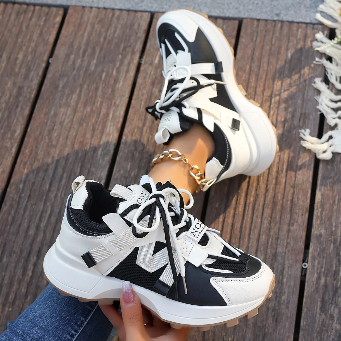 New Women’s Mesh Sneakers - Breathable Platform Lace-Up Casual Outdoor Low Top Shoes, Zapatos De Mujer