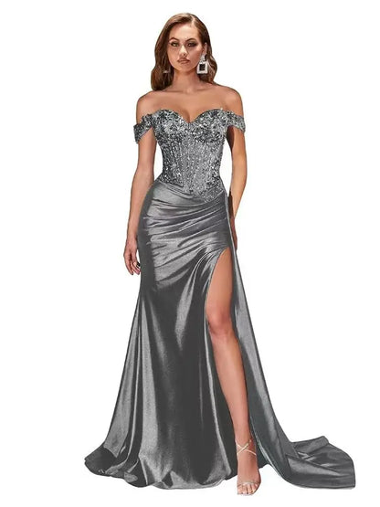 Dark Navy Off-Shoulder Prom Dress – Sweetheart Beaded Lace Evening Gown with High Side Slit, 2025 Custom