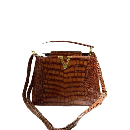 26x10x18cm Women’s Clutch Bag — Designer Crossbody & Shoulder Handbag, Travel Tote Purse