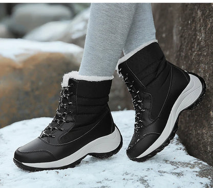 Women's Winter Snow Boots – Plush Lined Platform Flat Casual Shoes for Warmth and Comfort