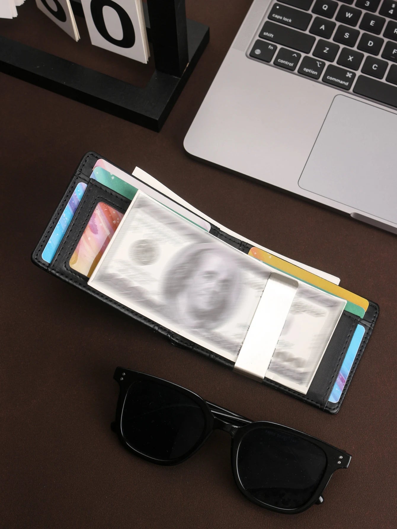 2024 New Microfiber Carbon Fiber Wallet for Men, Simple Credit Card Holder