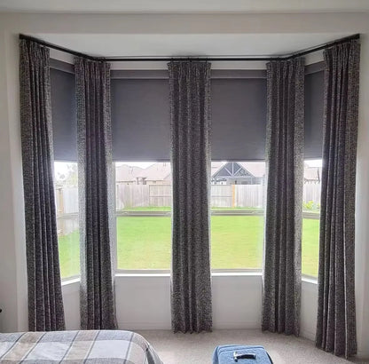 Decopedia Motorized Roller Blinds for Windows – Cordless Smart Blackout Day & Night Curtains for Living Room