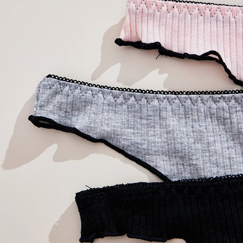 3Pcs Women's Low-Rise Thong Panties - Solid Color Cotton Lingerie for Comfort & Style
