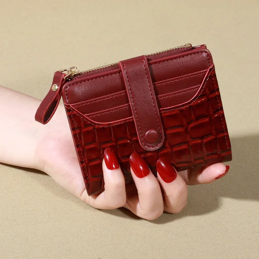 Elegant Women’s Multi-Card Wallet – Secure Double Zip PU Leather Clutch with Crocodile Texture and Stylish Storage