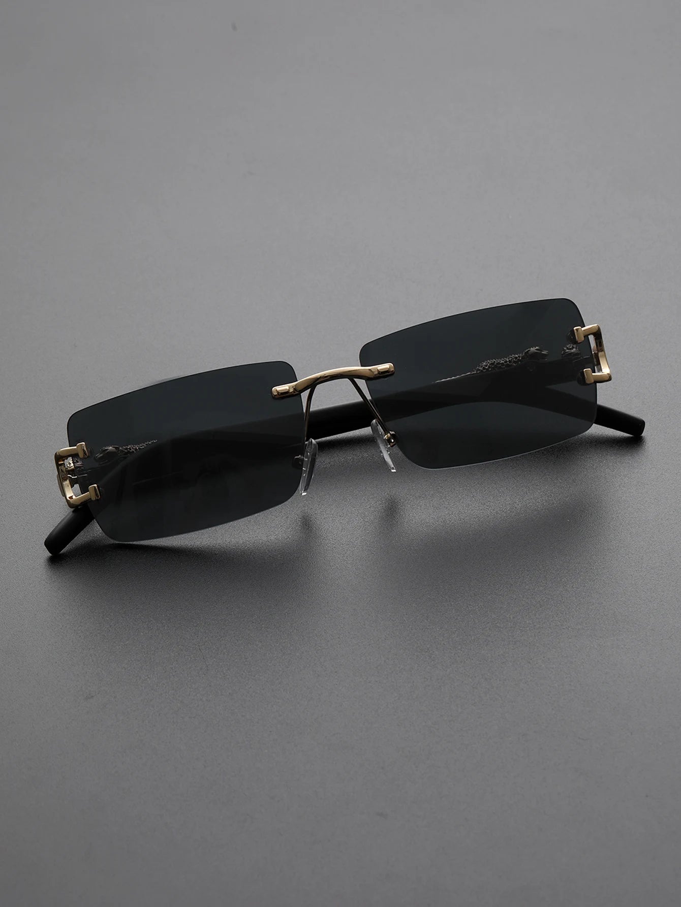Fashionable Frameless Rectangular Personalized Sunglasses – Trendy Eyewear for Daily Life