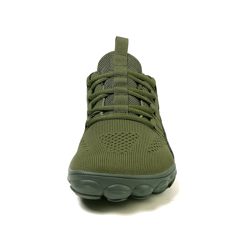 New Plus-Size Hiking & Outdoor Shoes – Wide Fit Barefoot Casual Sneakers for Men & Women