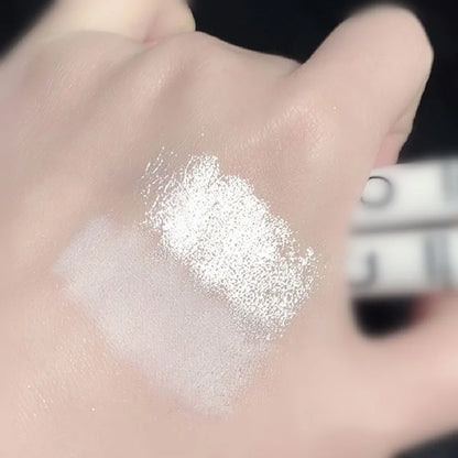 Monochrome Brightening Silkworm Pen – Flash Eye Shadow Highlighter Stick