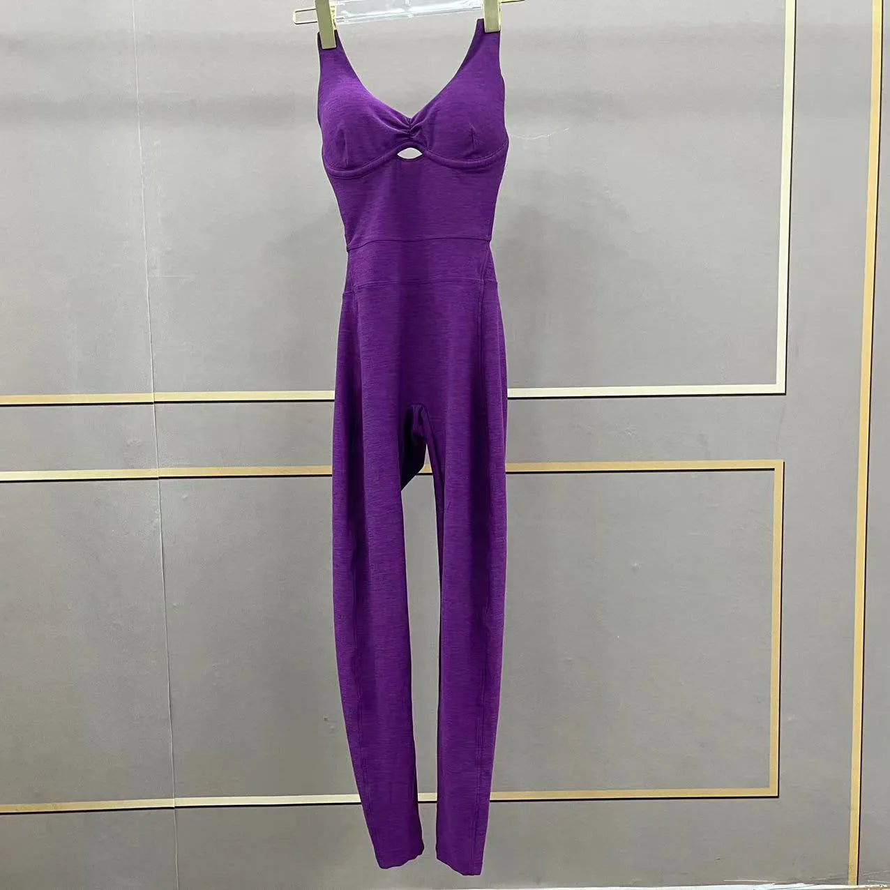 Women’s Black Sporty Jumpsuit – 2025 Workout Yoga Gym Set with Push-Up Fitness Overalls