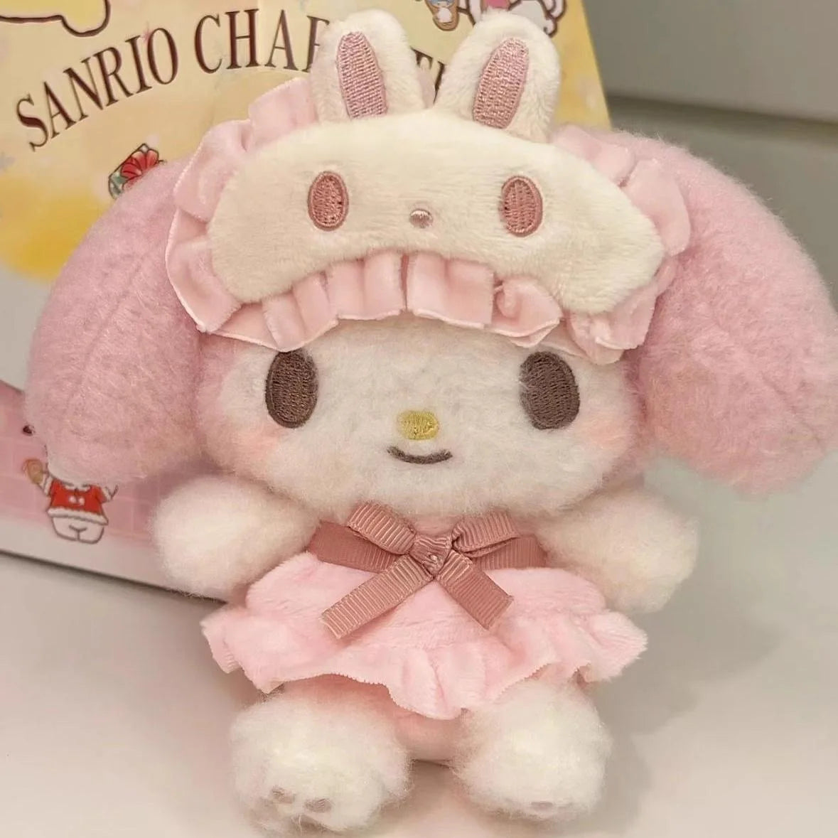 Cute KT Cat Plush Keychain — Cartoon Anime Glasses-Wearing Cat Backpack Pendant, Gift for Girls, Birthday & Holiday