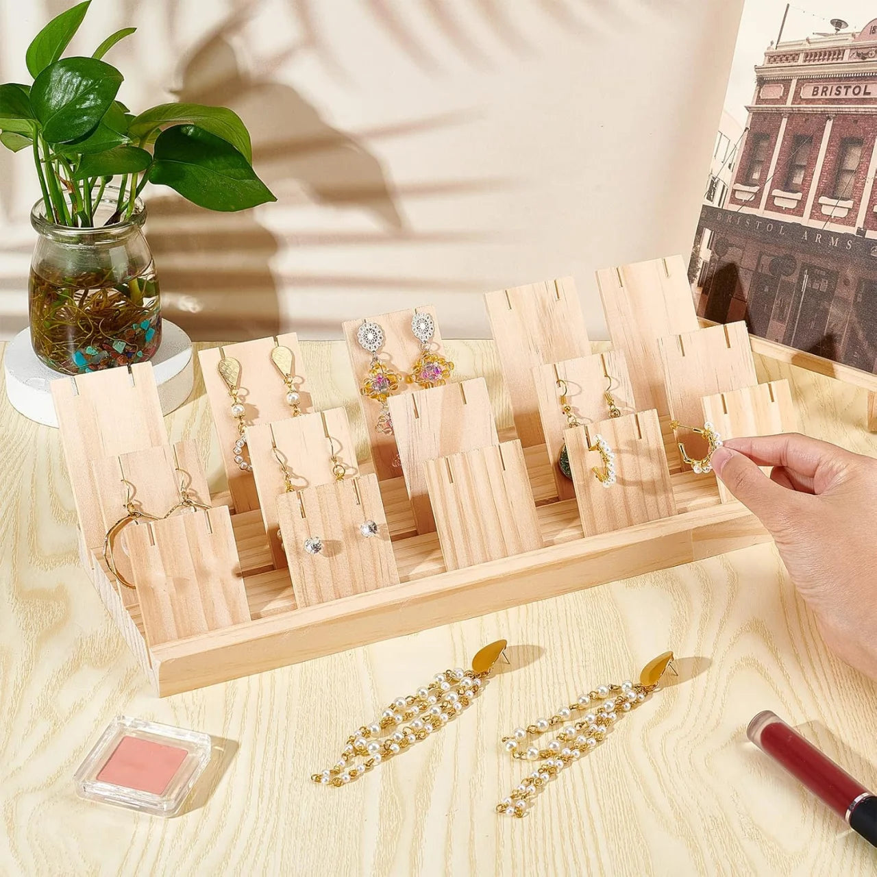 Wood Earring Display Stand – Jewelry Holder & Earring Card Organizer