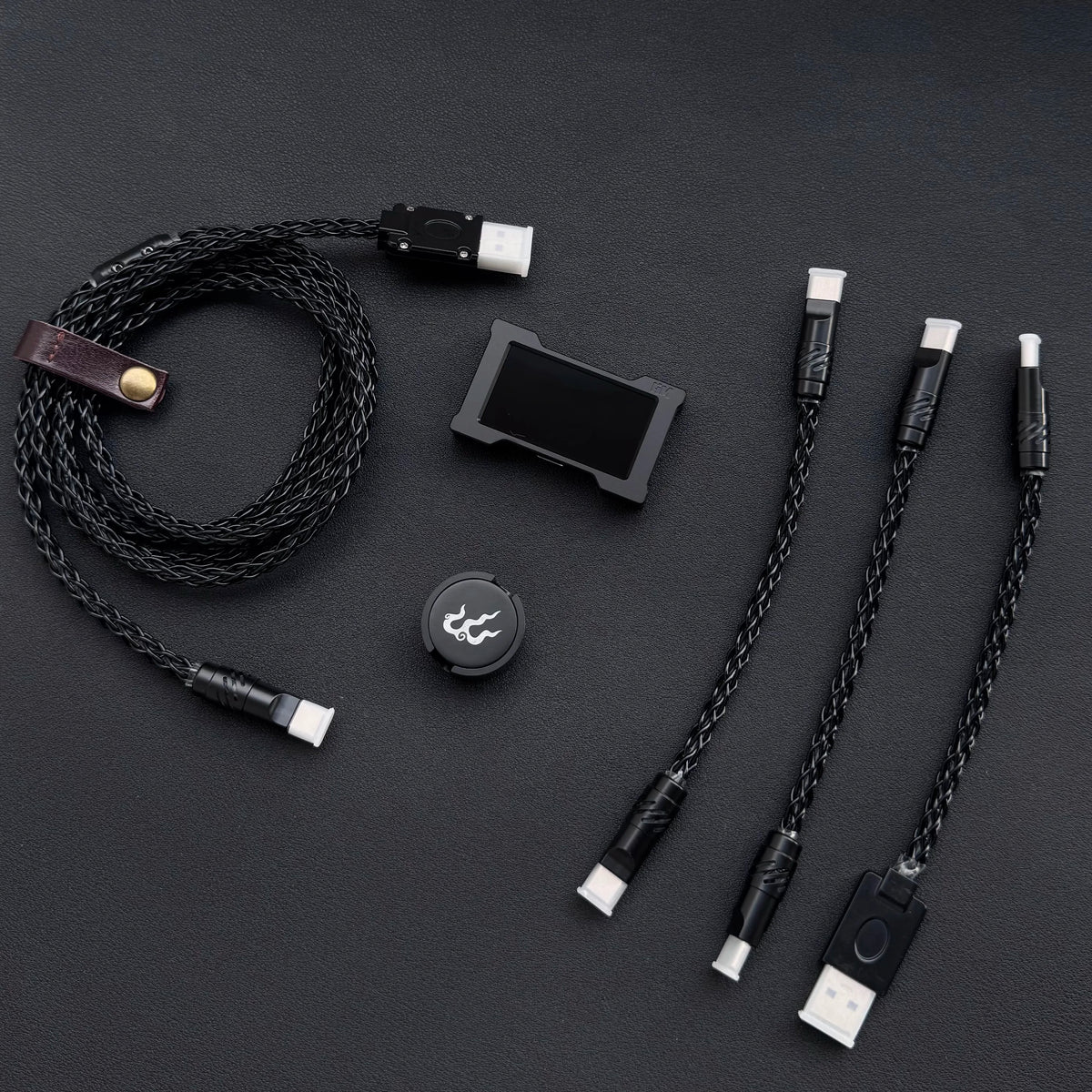 8K Gaming Keyboard USB-C Cable – Single-Crystal Copper Magnetic LED Cable for Esports Hubs and HMLAB Hubs