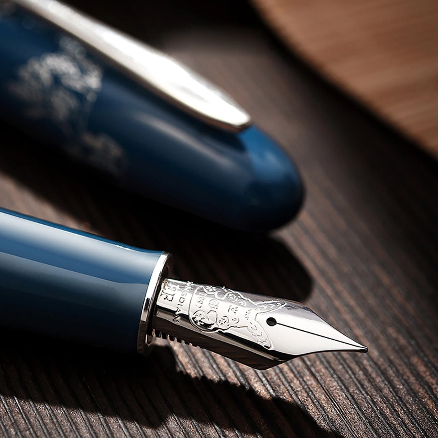 Hongdian N23 Rabbit Year Limited Edition Fountain Pen – Gold Carving High-End Writing Pen for Students & Office Gifts