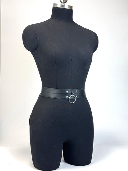 Women's PU Leather O-Ring Waist Belt - Gothic Punk Rock Metal Belt for Jeans, Dresses & Rave Outfits