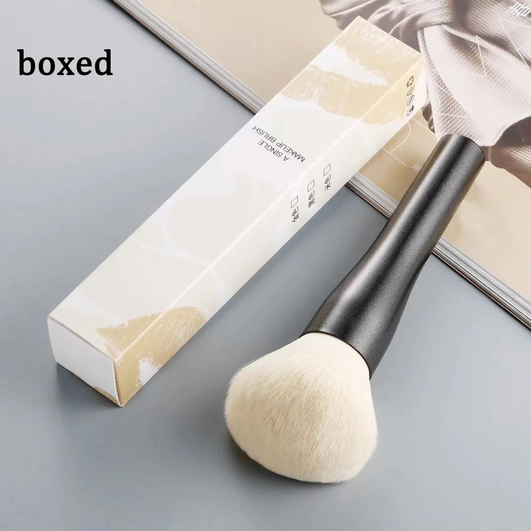 Professional Large Single Powder Brush – High-Quality Makeup Tool