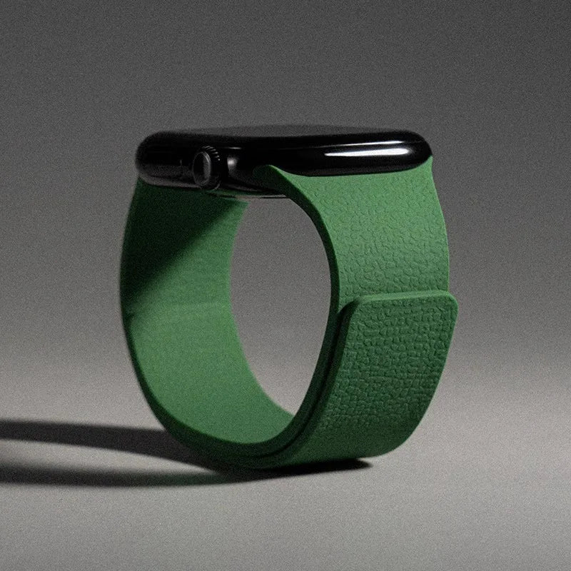 Magnetic Apple Watch Strap – Compatible with Ultra 2, Series 6–10 & SE (38mm–49mm) iWatch Bracelet