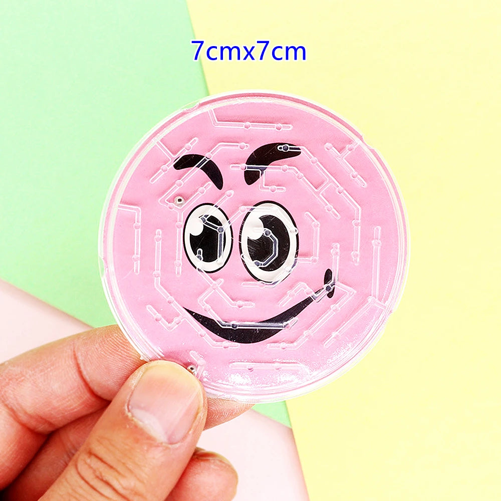 7cm Round Track Bead Maze Toy – 10-50PCS Kids Party Favors, Pinata Fillers & Carnival Prizes