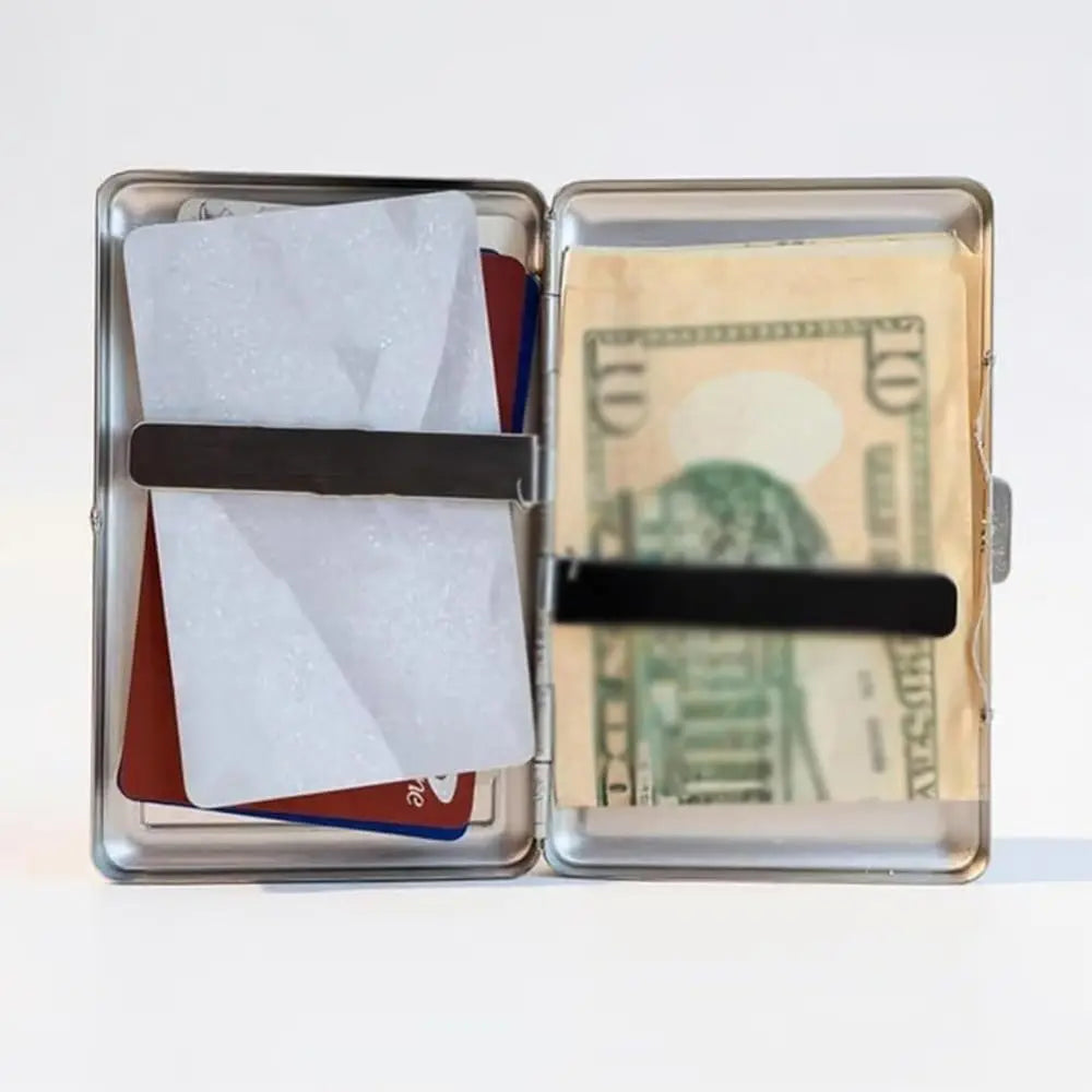 Vintage Metal Card Case - Easy Snap Multi-Function Card Holder with Versatile Compact Design