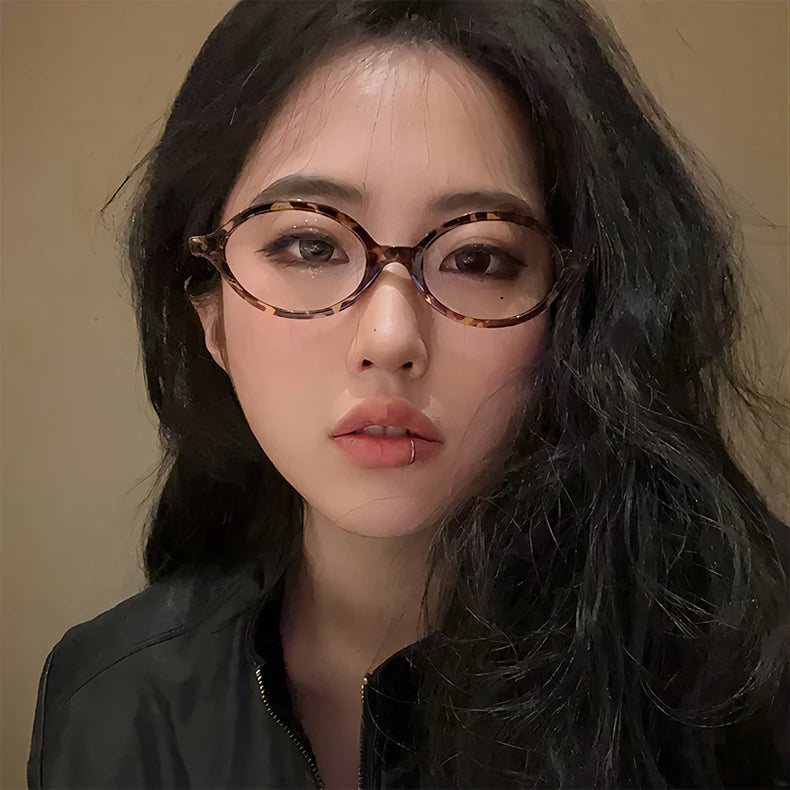Vintage Oval Sunglasses – Luxury Designer Anti-Blue Light Glasses, Fashion Retro Eyewear for Women & Men, Leopard Frame