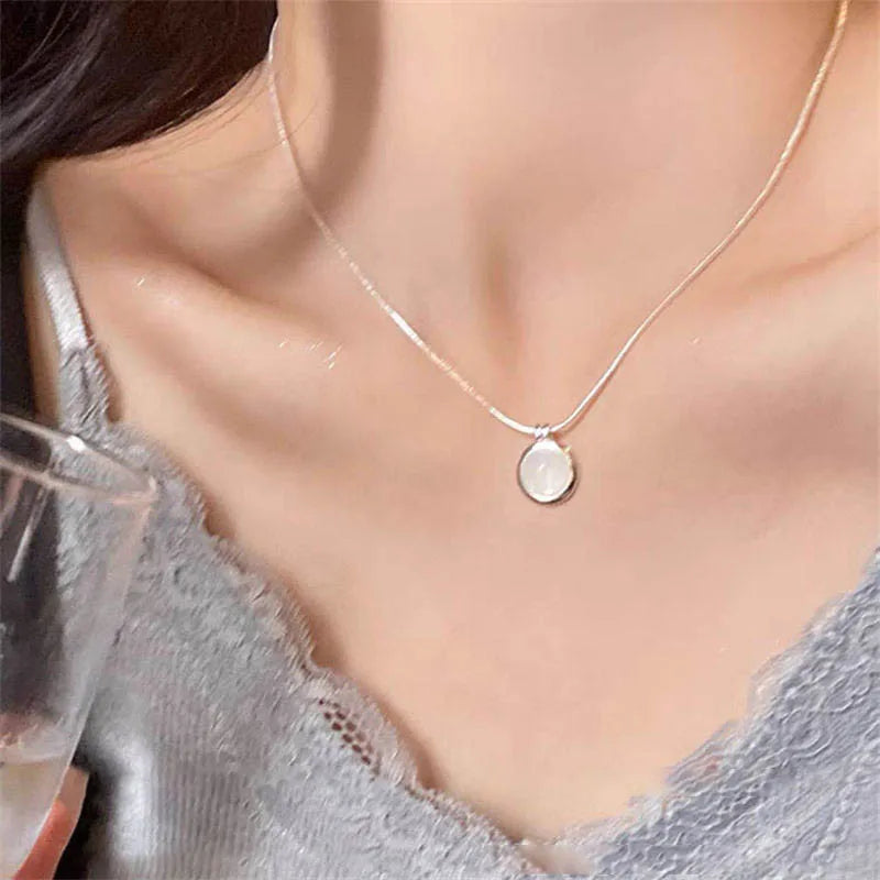 Retro Oval Aquamarine Pendant Necklace — Simple Luxury Snake Chain Jewelry for Women & Girls, Fashionable Gift Accessory