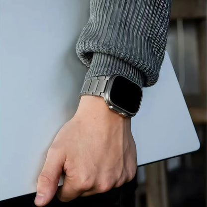 Titanium Luxury Business Strap for Apple Watch Ultra 2/1 – 49mm, Series 10/9/8/7/6, Metal Band for iWatch 46mm/45mm/44mm
