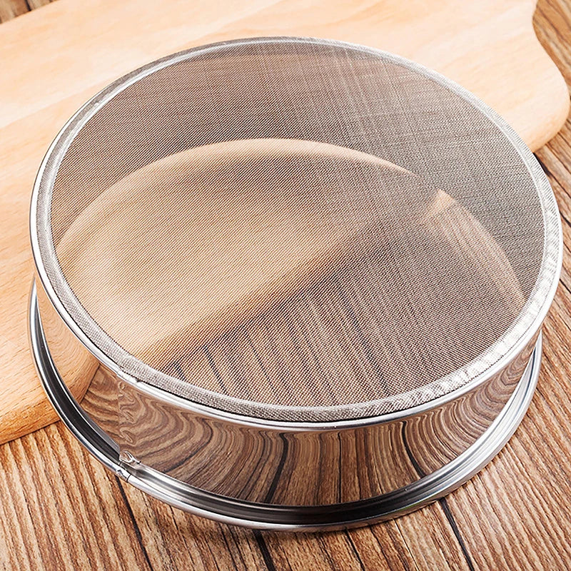 Fine Mesh Kitchen Sieve - Flour, Tea, Pasta & Rice Strainer for Baking and Cooking