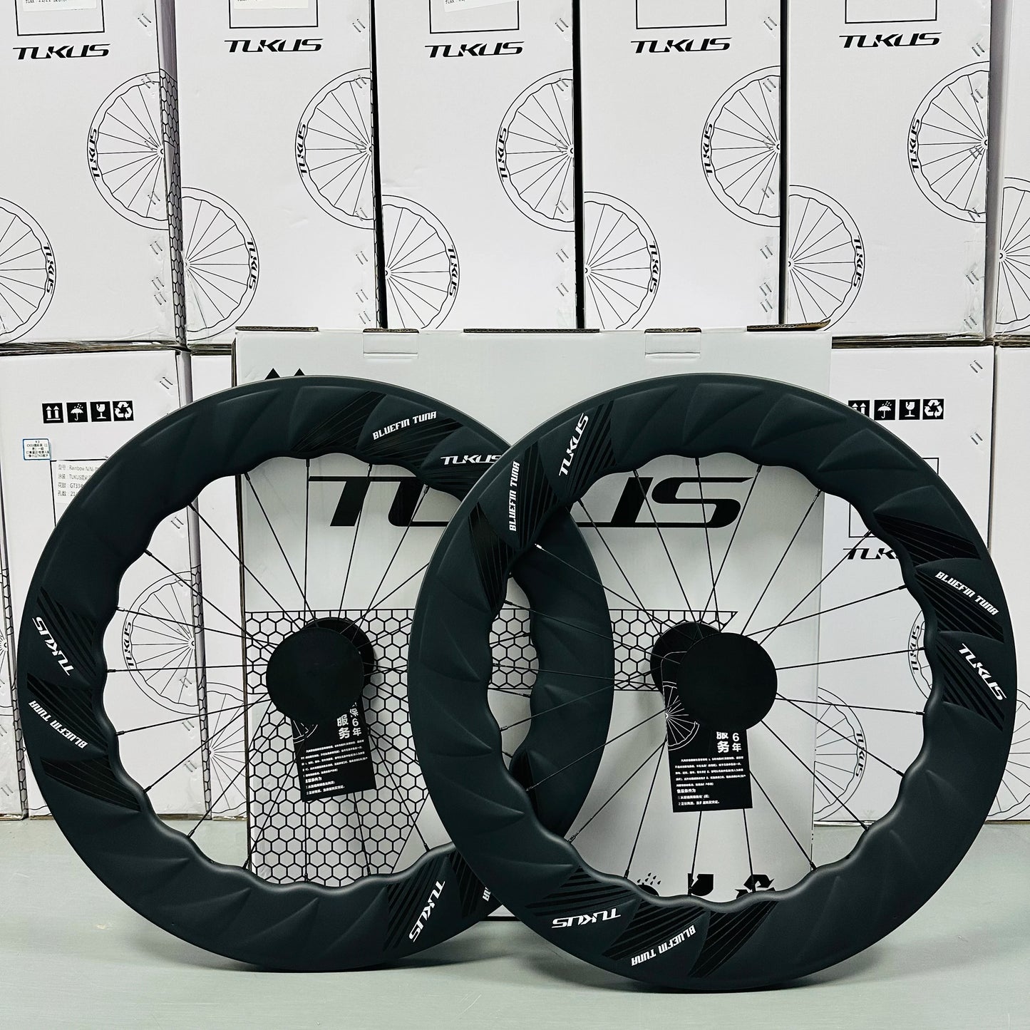 TUKUS C88NEO Carbon Wheelset - 700C Road Bike Racing Wheels with 88mm Deep Rim, 36T Ratchet and Disc Brake Support