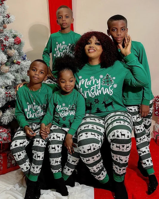 Christmas Family Pajamas Set – Matching Elk Print Sleepwear for Mom, Dad & Kids, Soft Loose Xmas Pyjamas Gift