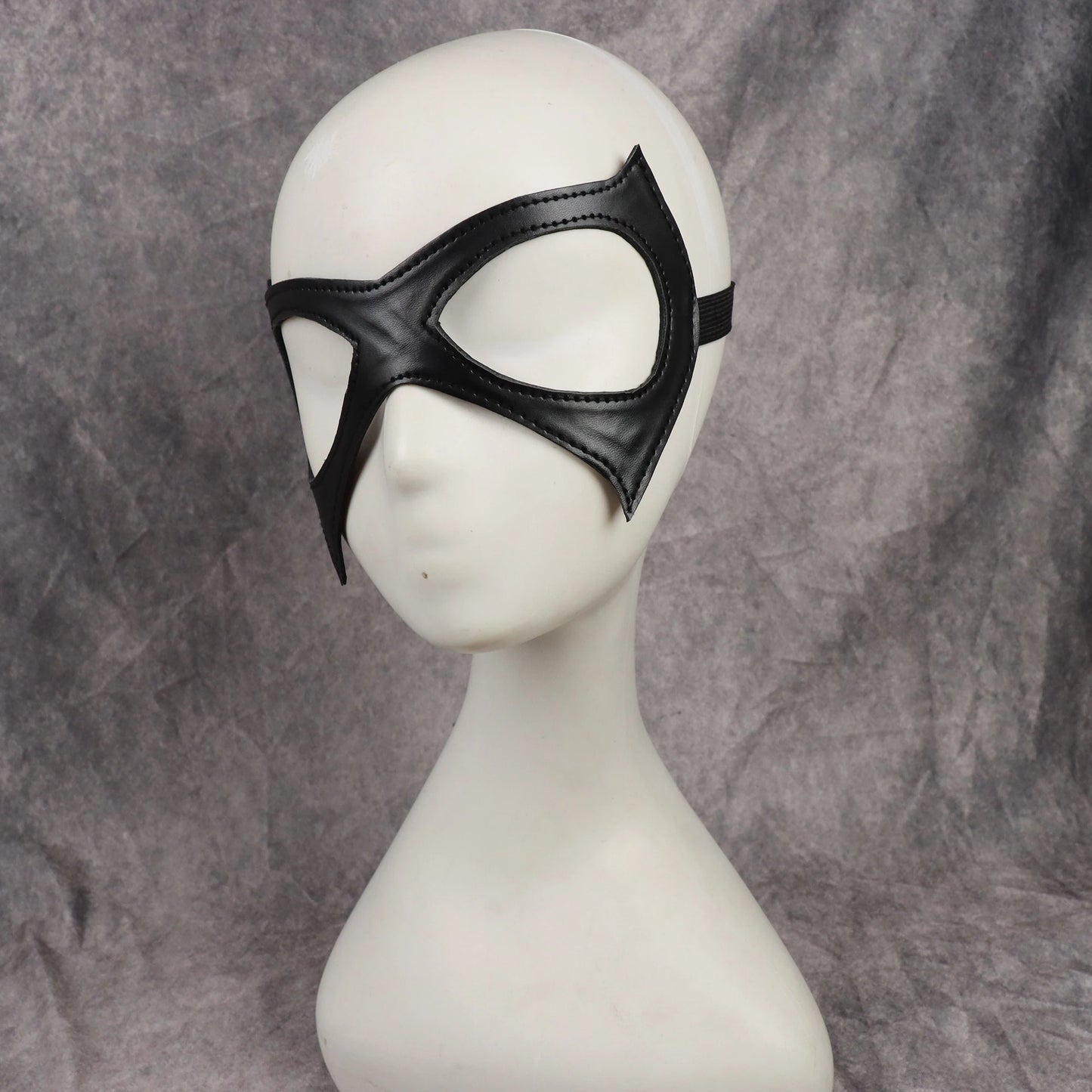 Black Gothic Harajuku Punk Cat Eye Mask — Sexy PU Leather Masquerade Mask for Cosplay & Role Play Accessories