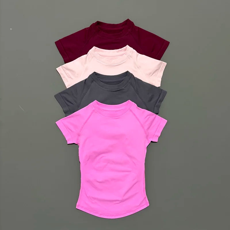 HISTELLO Women’s Sports T-Shirt - Short Sleeve Gym Yoga Workout Top for Running & Fitness Activewear