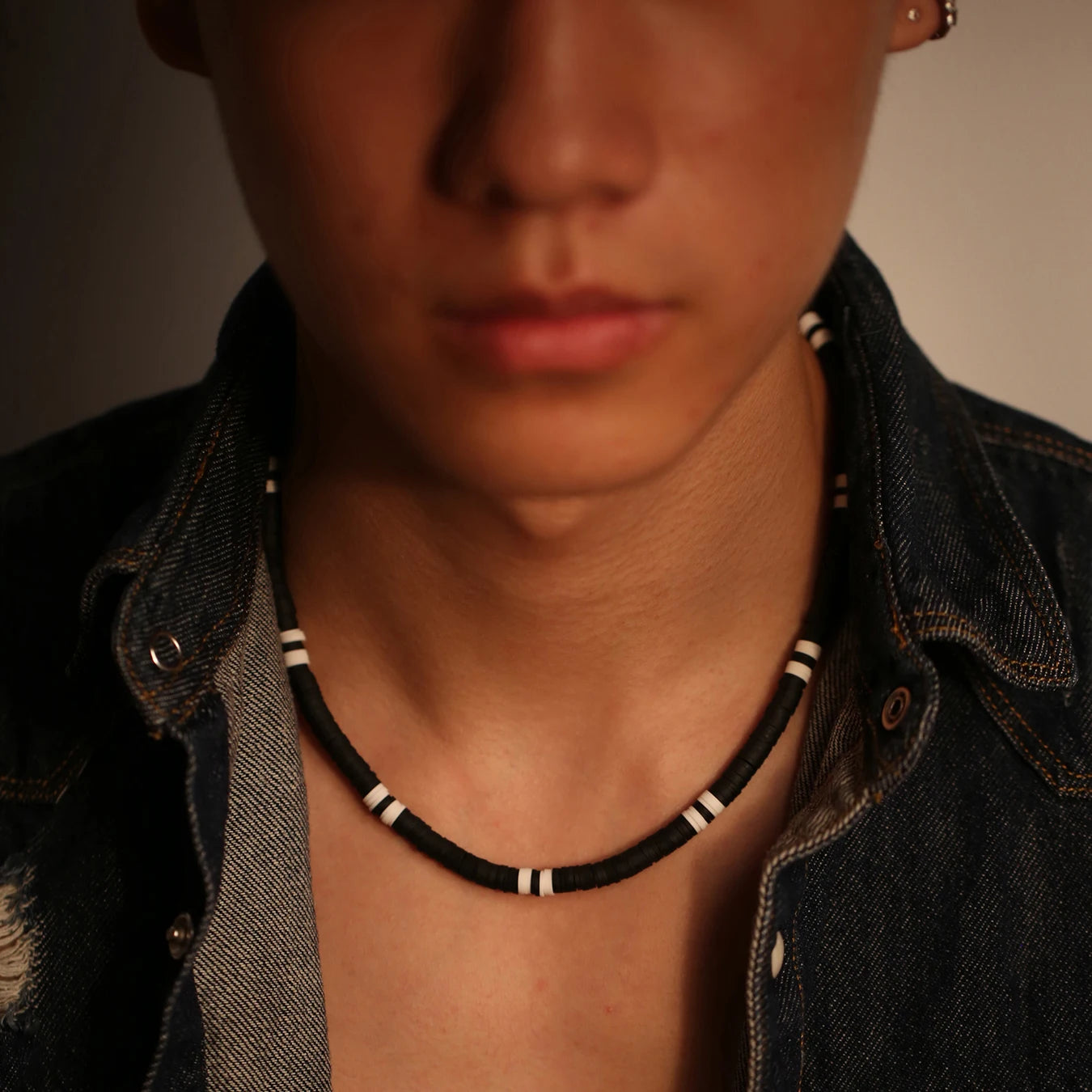 Bohemian White & Black Polymer Beads Necklace – Unisex Collar for Men and Women